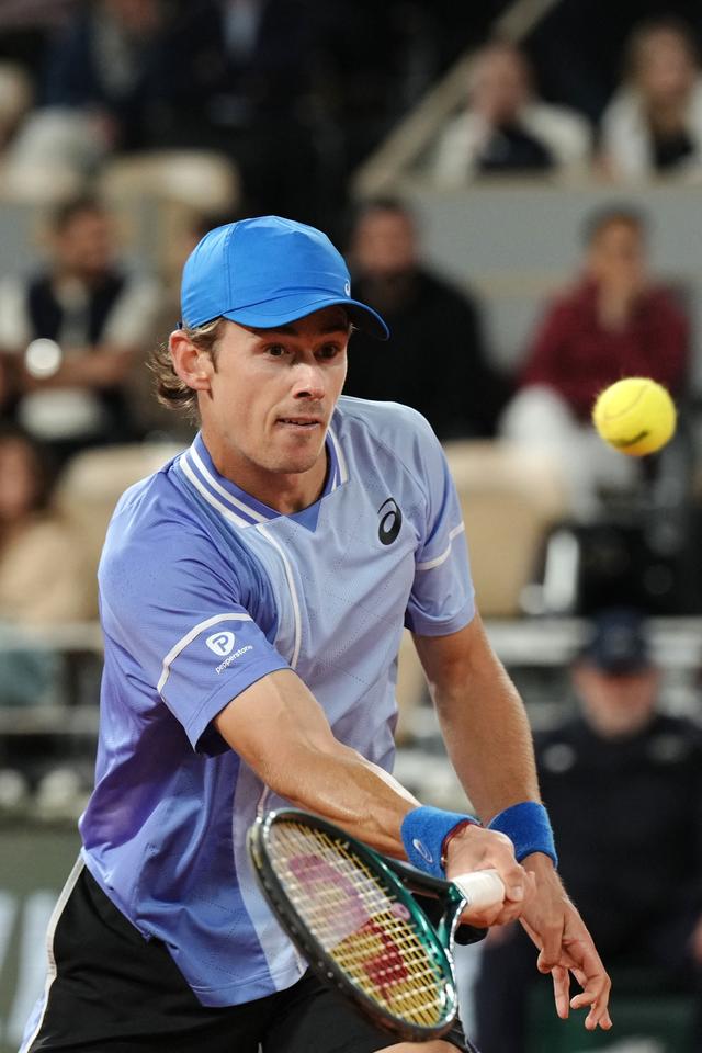 法网完胜澳网，兹维列夫带队取胜