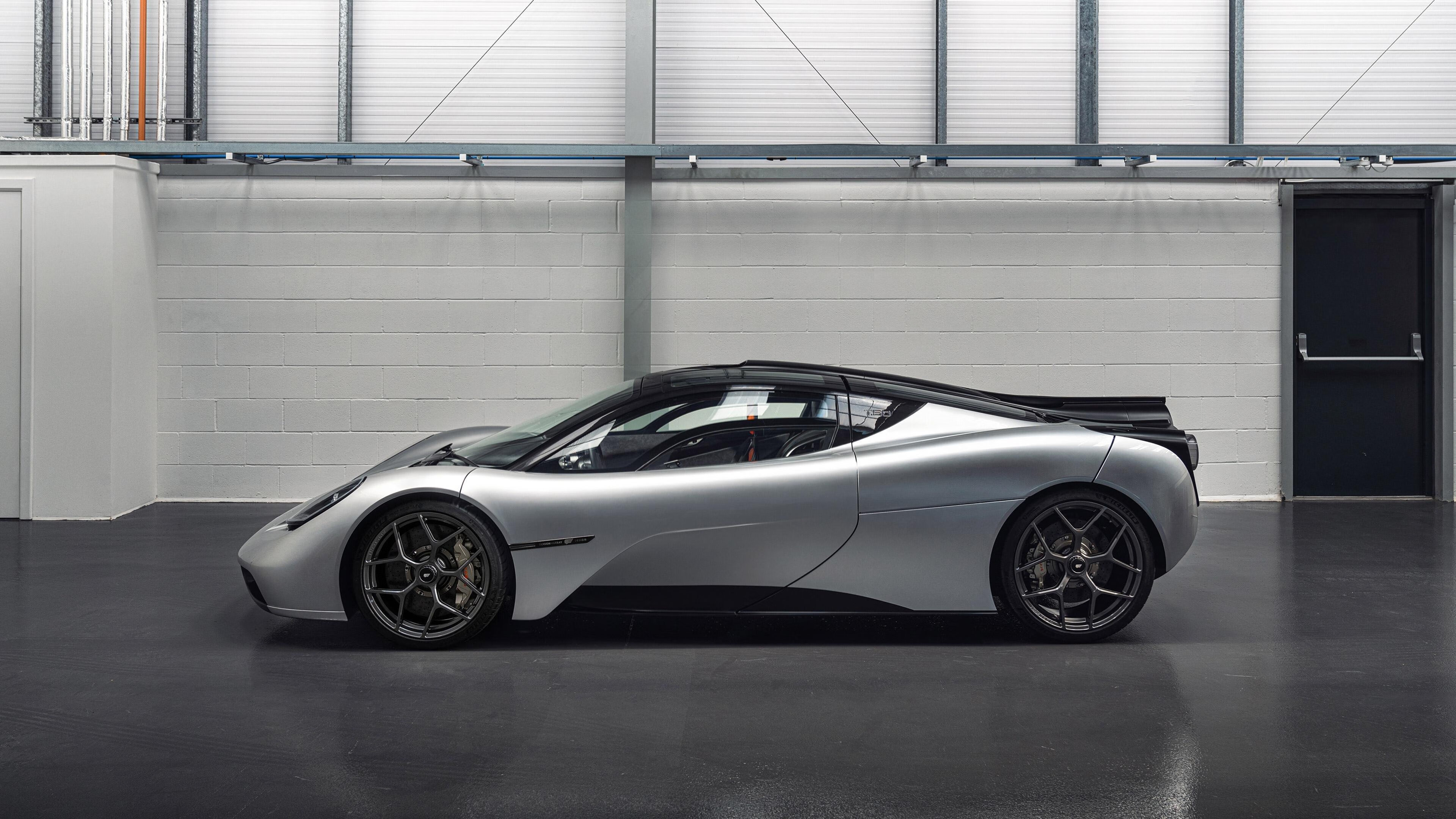 时间裂缝中的凯尔特绿,欧文硬仗破北京,接管2026世界杯之夜